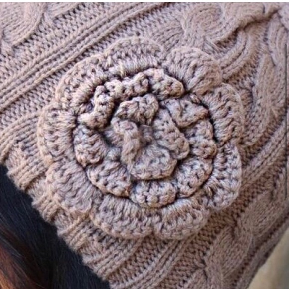 Creamy mocha knit beanie with flower accent women’s winter hat C.C beanie - Picture 2 of 2